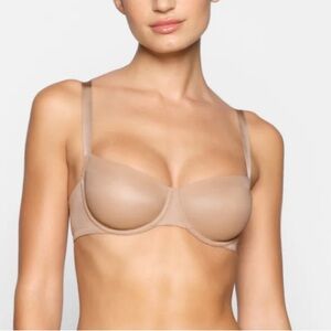 SKIMS Unlined Balconette Bra Clay NWT